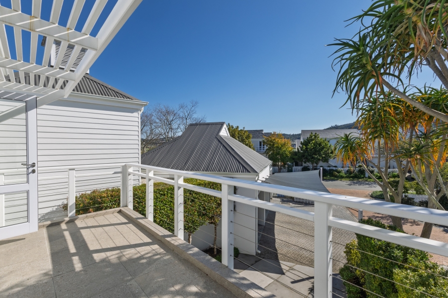 4 Bedroom Property for Sale in Thesen Islands Western Cape